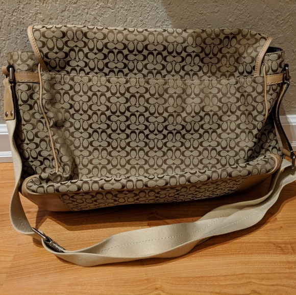 Coach Bags Coach Signature Messenger Laptop Bag Poshmark